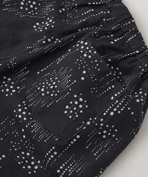 b・ROOM（ビールーム）の「ゆったりシルエットで着やすい甚平（浴衣・キッズ・ライトグレー/グレイッシュブルー/ネイビー/ブラック・100cm/130cm/120cm/110cm）」の19枚目の写真