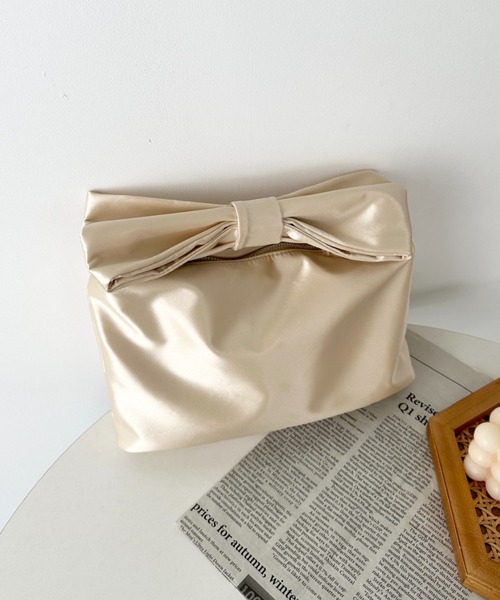 CLEA(クレア)の「リボンモチーフ スクエアハンドバッグ(ハンドバッグ・レディース・ブラック/ゴールド/ブラック系その他/ホワイト系その他・FREE)」の12枚目の写真