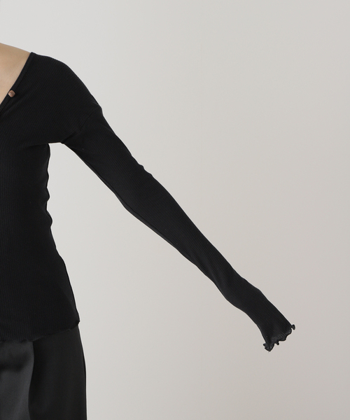 EMILY WEEK(エミリーウィーク)の「【BASERANGE/ベースレンジ】TAV CARDIGAN / TOTVC-RB-SU24(カーディガン/ボレロ・レディース・ブラック・SMALL)」の8枚目の写真