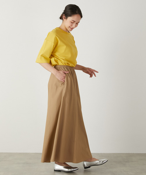 MELROSE claire(メルローズ クレール)の「【広がりすぎない大人の6枚接ぎロングスカート】(スカート・レディース・ベージュ/イエロー/ブラック・3/2)」の5枚目の写真