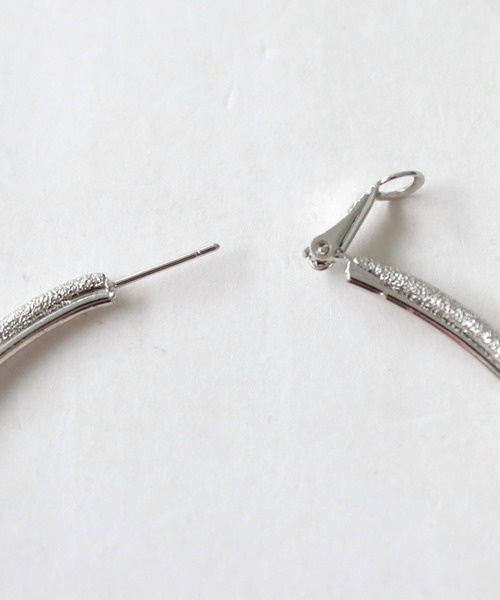 antiqua(アンティカ)の「ダブルリングピアス(ピアス(両耳用)・レディース・シルバー/ゴールド・FREE)」の5枚目の写真