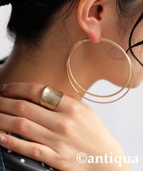 antiqua(アンティカ)の「ダブルリングピアス(ピアス(両耳用)・レディース・シルバー/ゴールド・FREE)」の15枚目の写真