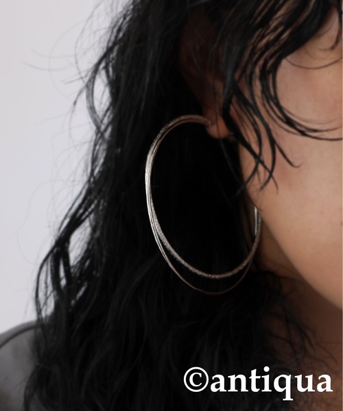 antiqua(アンティカ)の「ダブルリングピアス(ピアス(両耳用)・レディース・シルバー/ゴールド・FREE)」の11枚目の写真