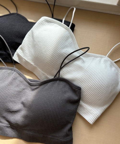 ISOOK(アイスー)の「【ISOOK / アイスー】リブブラトップ / インナーキャミ カップ付き ショート丈 ZOZOTOWN限定(キャミソール・レディース・ブラック/チャコールグレー/ホワイト・FREE)」の12枚目の写真