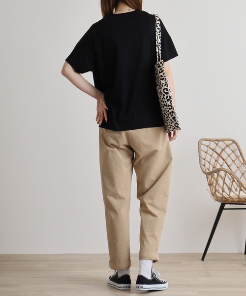 セール】BRODIAEA フラワーブーケ刺繍Tシャツ（Tシャツ
