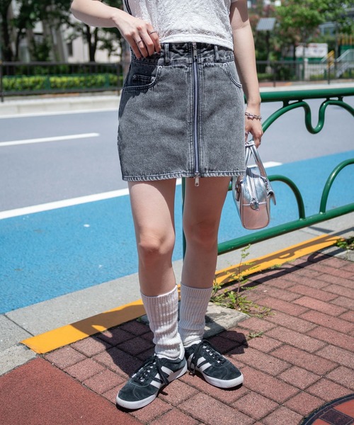 大人気　クラッシュデニム　ミニスカート　再構築　ゆったりサイズ　重ね着コーデ デニム ラップミニスカート レイヤードにもおすすめなデニム