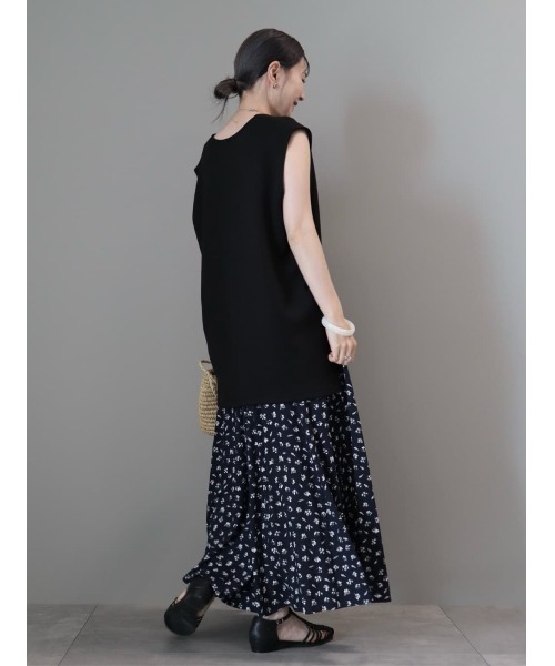 AMERICAN HOLIC（アメリカンホリック）の「Uネックポンチベスト（ベスト・レディース・ブラック/ライトグレー・FREE）」の3枚目の写真