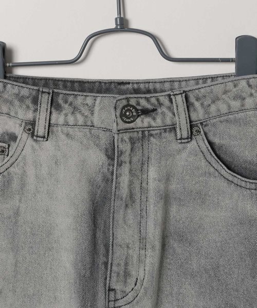 依頼品 JEANASIS（ジーナシス）の「フロントスリットデニムナロー