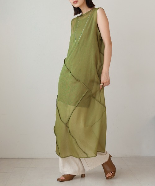 Bou Jeloud（ブージュルード）の「シアーノースリーブワンピース（ワンピース・レディース・ブラック/オリーブ/ライトグレー・38）」の3枚目の写真