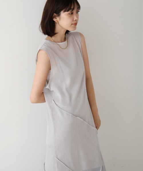 Bou Jeloud（ブージュルード）の「シアーノースリーブワンピース（ワンピース・レディース・ブラック/オリーブ/ライトグレー・38）」の6枚目の写真