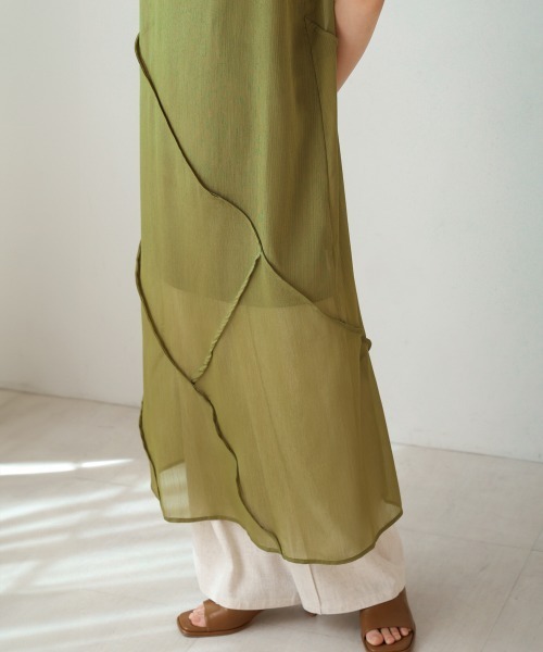 Bou Jeloud（ブージュルード）の「シアーノースリーブワンピース（ワンピース・レディース・ブラック/オリーブ/ライトグレー・38）」の18枚目の写真