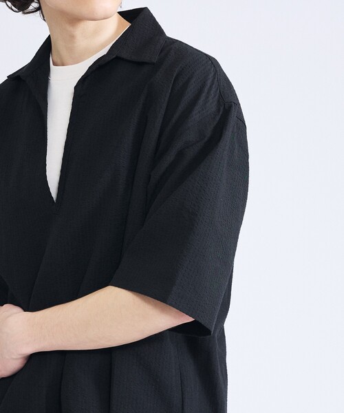 ABAHOUSE（アバハウス）の「サッカーストライプ スキッパーシャツ / オーバーサイズ / 半袖シャツ（シャツ/ブラウス・メンズ・マスタード/ブラック/ネイビー/ホワイト/ブラック系その他/インディゴブルー・44/46/48）」の9枚目の写真