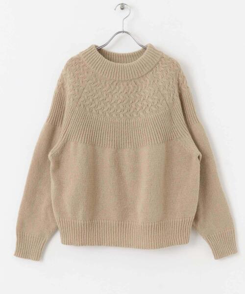 URBAN RESEARCH Sonny Label（アーバンリサーチサニーレーベル）の「ケーブル求心ニットプルオーバー（ニット/セーター・レディース・オフホワイト/ベージュ/レッド/グリーン・FREE）」の2枚目の写真