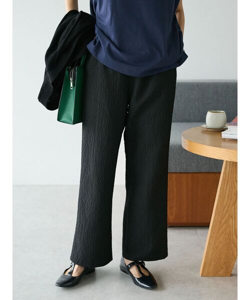 CRAFT STANDARD BOUTIQUE(クラフトスタンダードブティック)の「ふくれジャカードパンツ(スラックス・レディース・キャメル/ブラック/グレイッシュベージュ・FREE)」の19枚目の写真