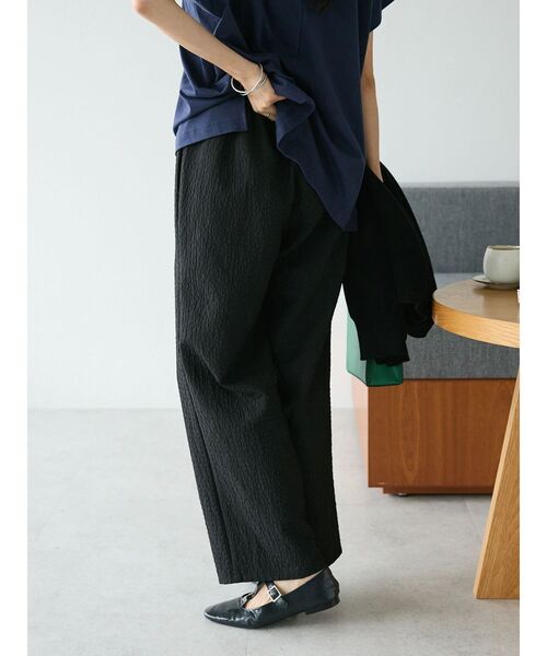 CRAFT STANDARD BOUTIQUE(クラフトスタンダードブティック)の「ふくれジャカードパンツ(スラックス・レディース・キャメル/ブラック/グレイッシュベージュ・FREE)」の22枚目の写真