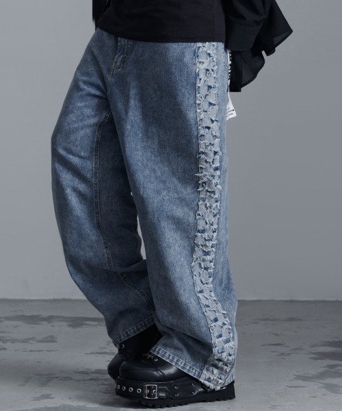 『CavariA/キャバリア』サイドフリンジ加工市松柄ワイドバギーパンツ（デニムパンツ）｜SILVER BULLET（シルバーバレット）