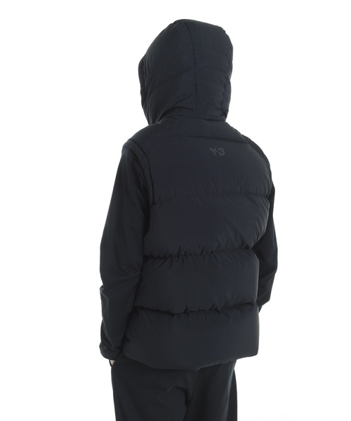 Y-3（ワイスリー）の「M PUFF VEST（ダウンジャケット/コート・メンズ・ブラック・X-SMALL/SMALL/MEDIUM/LARGE/X-LARGE/XX-SMALL/XX-LARGE）」の8枚目の写真
