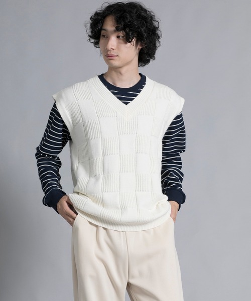 aimoha(アイモハ)の「aimoha men Elegant Check Pattern Vest(ベスト・メンズ・ブラック/チョコ/ダークグレー/ホワイト・MEDIUM/LARGE/X-LARGE/XX-LARGE/XXX-LARGE)」の10枚目の写真