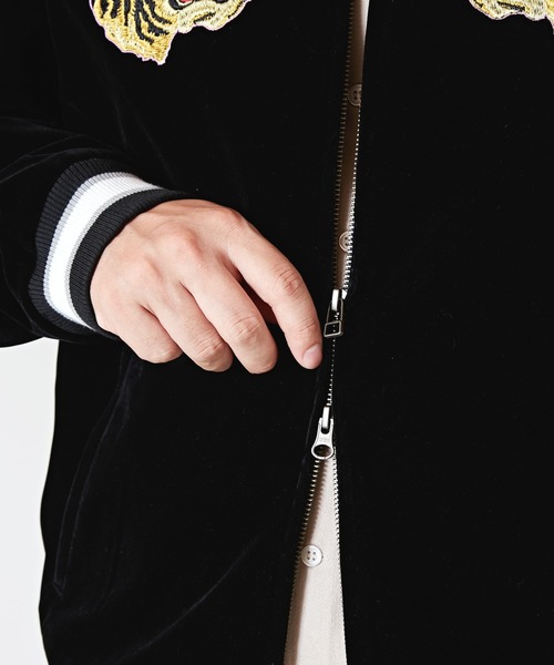 カヤ（カヤ）の「【カヤ】着る、NIPPON ART『カヤジャン』浮世絵×スーベニアジャケット（スカジャン・メンズ・レッド/ネイビー/ブラック/パープル/ダークグリーン・M/L）」の15枚目の写真