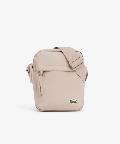 LACOSTE（ラコステ）の「ネオクロコ カメラバッグ / ショルダーバッグ（ショルダーバッグ・メンズ・ブラウン/ブラック/グリーン/ダークネイビー/ベージュ/モスグリーン・FREE）」の2枚目の写真