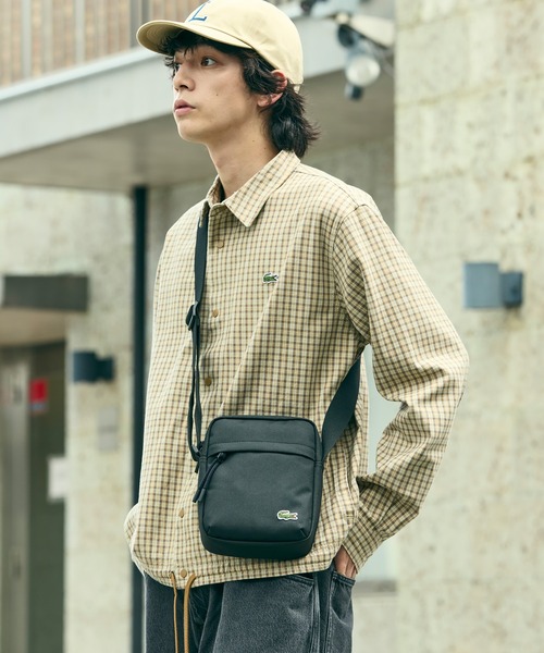 LACOSTE(ラコステ)の「ネオクロコ カメラバッグ / ショルダーバッグ(ショルダーバッグ・メンズ・ダークネイビー/ブラック/ブラウン/グリーン・FREE)」の17枚目の写真