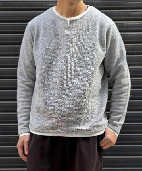 ikka(イッカ)の「メランジ鹿の子キーネックレイヤード(Tシャツ/カットソー・メンズ・ベージュ/ライトグレー/ブラウン/ブルー・S/M/L/XL)」の2枚目の写真