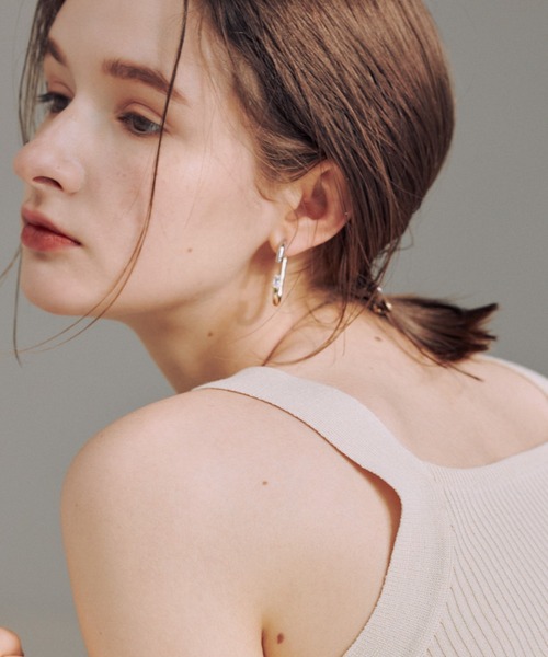 ciite'（シーテ）の「ロングシンプリー バレッタ（バレッタ/ヘアクリップ・レディース・ゴールド/シルバー・FREE）」の5枚目の写真