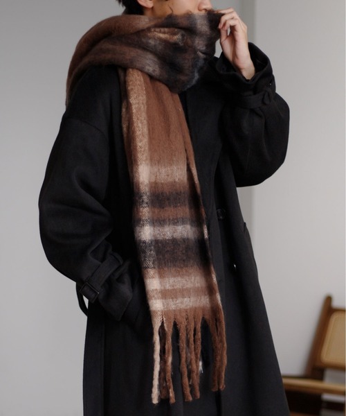 epnok（エプノック）の「アソートボリュームマフラー（マフラー・メンズ・ダークブラウン/ワインレッド/ブラウン/マスタード/ベージュ/グレー/ブルー/グレイッシュブルー/ライトブルー/ブラック/アイボリー・FREE）」の5枚目の写真