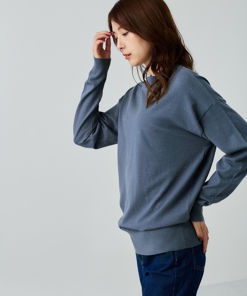 Jayro(ジャイロ)の「パール付きボトルネック プルオーバー(Tシャツ/カットソー・レディース・ピンク/ブルー/ホワイト系その他/ブラック・M)」の5枚目の写真