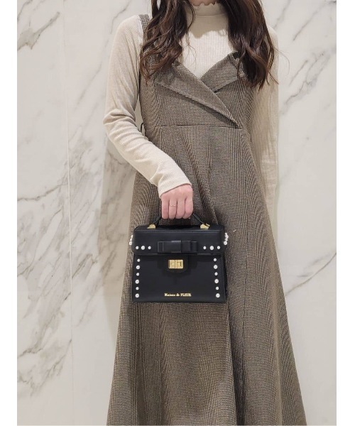 Maison de FLEUR（メゾンドフルール）の「フロントリボントップハンドルポシェット（ハンドバッグ・レディース・ピンク系その他3/ブラック・FREE）」の20枚目の写真