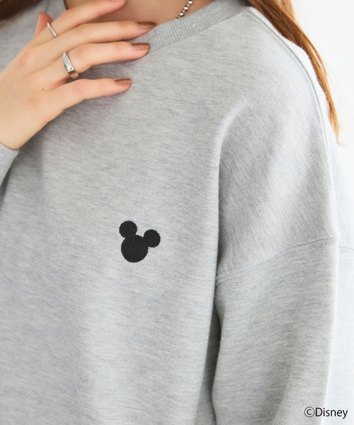 Disney（ディズニー）の「【Disney/ディズニー】ミッキーマウスハートバックプリントスウェットトレーナー（スウェット・レディース・ブラック/杢グレー・M/L/LL）」の12枚目の写真