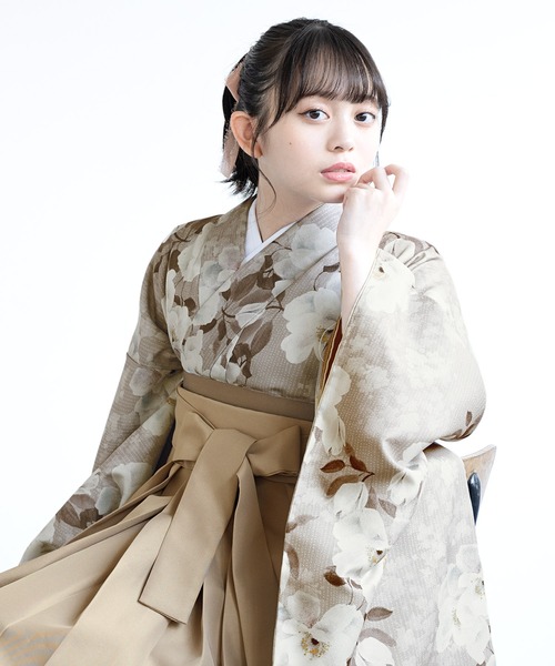 【セール】floroレディース袴4点セット （着物・襦袢・下帯・袴）（着物）｜SOUBIEN（ソウビエン）