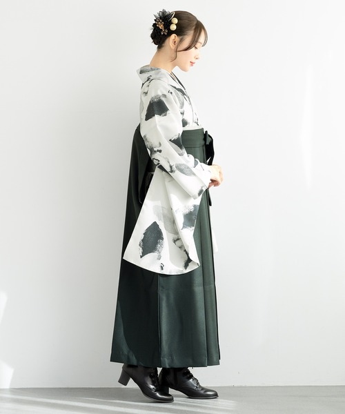 【セール】floroレディース袴4点セット （着物・襦袢・下帯・袴）（着物）｜SOUBIEN（ソウビエン）