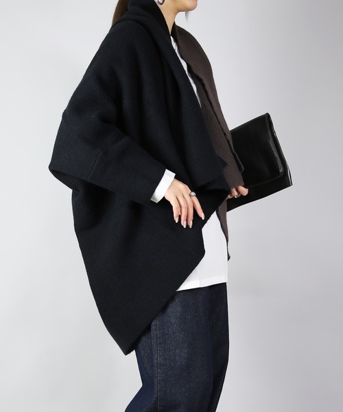 and it_(アンドイット)の「2wayバイカラーニットガウン(その他アウター・レディース・ブラック系1/ブラック系2・FREE)」の6枚目の写真