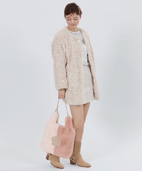 MARY QUANT（マリークワント）の「デイジーパッチスムースファー 