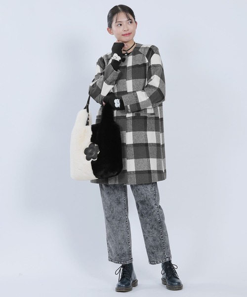 MARY QUANT（マリークワント）の「デイジーパッチスムースファー 