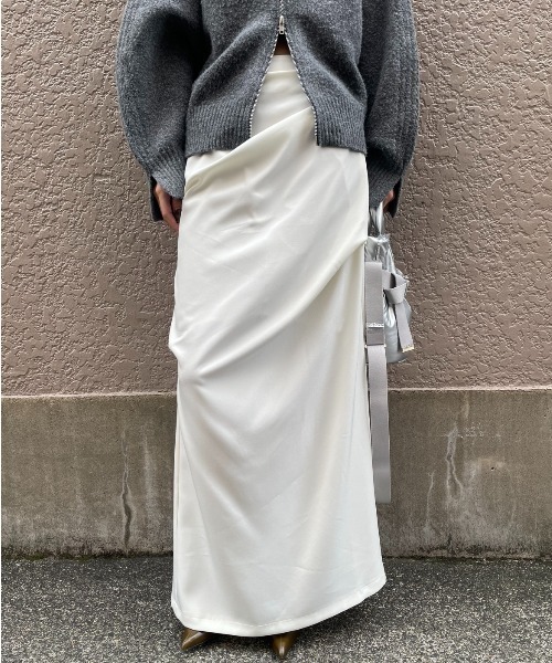 AIC.（エーアイシー）の「ドレープロングスカート（スカート・レディース・ブラウン/ネイビー/ブラック/アイボリー・FREE）」の2枚目の写真