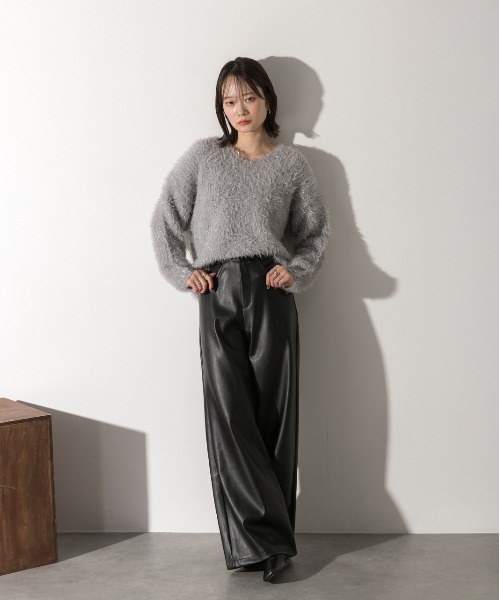 ad thie(アドティエ)の「ラメシャギー Vネックニット(ニット/セーター・レディース・オフホワイト/ライトグレー/チャコール/ベージュ・FREE)」の17枚目の写真