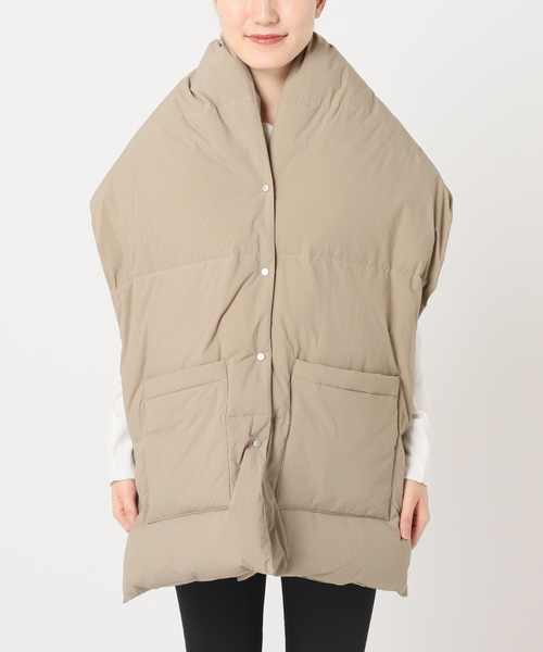 JOURNAL STANDARD（ジャーナルスタンダード）の「ナイロンタフタダウンマフラー（マフラー・レディース・ブラック/ベージュ・FREE）」の6枚目の写真