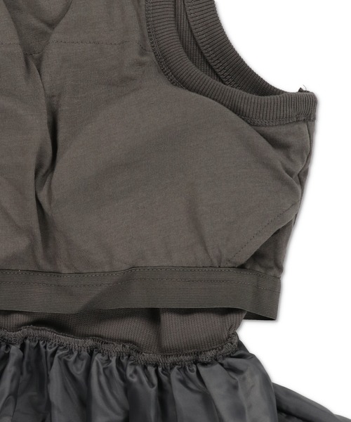 Lull（ルル）の「【Lull / ルル】ボリュームペプラムカップ付きタンクトップ（タンクトップ・レディース・オフホワイト/ブラック/チャコール・ONESIZE）」の10枚目の写真