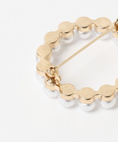 Elura（エルーラ）の「＜2025ceremony＞サークルパールブローチ/252369（ブローチ/コサージュ・レディース・ゴールド/シルバー・ONE SIZE）」の10枚目の写真