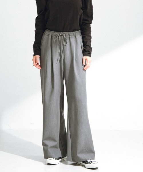 URBAN RESEARCH Sonny Label（アーバンリサーチサニーレーベル）の「タックワイドイージーパンツ（その他パンツ・レディース・ブラック/グレー・36/38）」の2枚目の写真