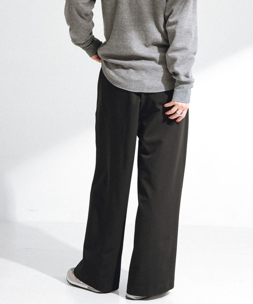 URBAN RESEARCH Sonny Label（アーバンリサーチサニーレーベル）の「タックワイドイージーパンツ（その他パンツ・レディース・ブラック/グレー・36/38）」の20枚目の写真
