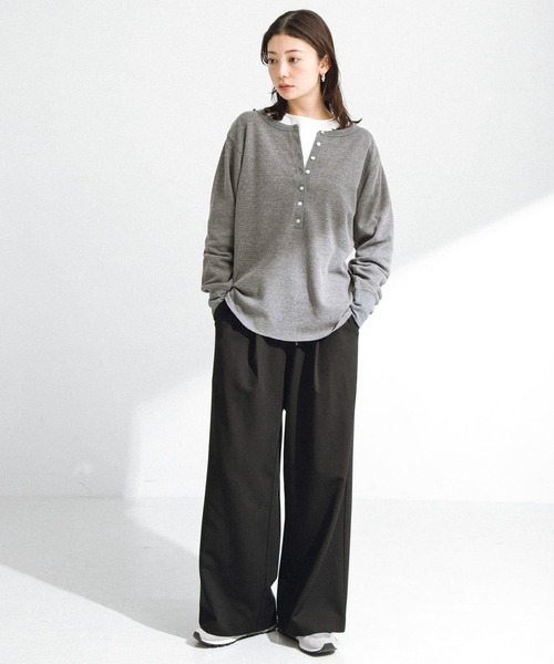 URBAN RESEARCH Sonny Label（アーバンリサーチサニーレーベル）の「タックワイドイージーパンツ（その他パンツ・レディース・ブラック/グレー・36/38）」の22枚目の写真