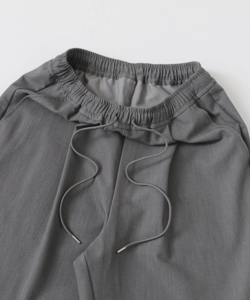 URBAN RESEARCH Sonny Label（アーバンリサーチサニーレーベル）の「タックワイドイージーパンツ（その他パンツ・レディース・ブラック/グレー・36/38）」の12枚目の写真