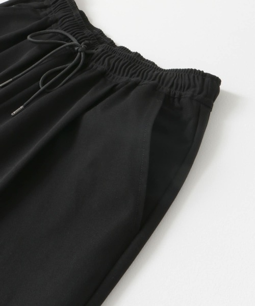 URBAN RESEARCH Sonny Label（アーバンリサーチサニーレーベル）の「タックワイドイージーパンツ（その他パンツ・レディース・ブラック/グレー・36/38）」の15枚目の写真