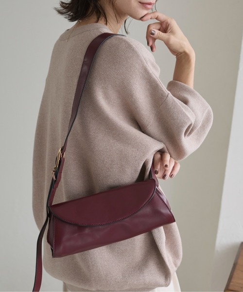 ANGIE（アンジー）の「ロールショルダーBAG（ショルダーバッグ・レディース・ブラウン/ブラック/ワインレッド/ダークブラウン/オフホワイト・FREE）」の5枚目の写真