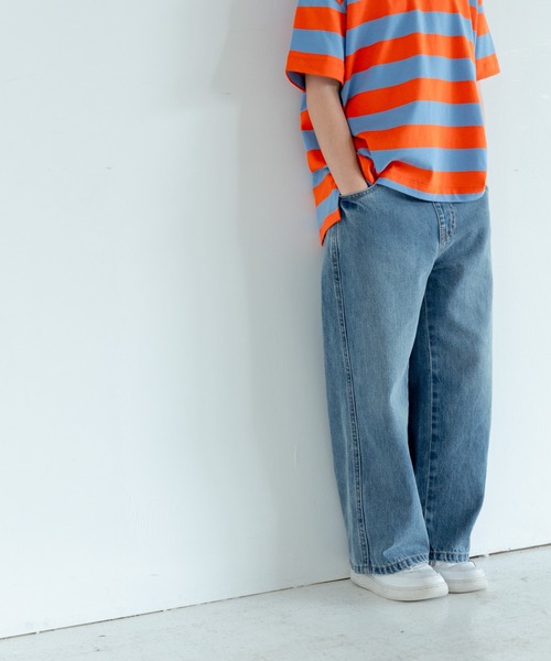 LOWRYS FARM（ローリーズファーム）の「デニムイージーパンツ　318890（デニムパンツ・キッズ・グレー/ブルー・110cm/120cm/130cm/140cm/150cm）」の2枚目の写真