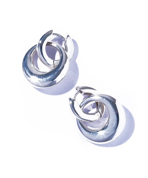 quip queint(クイップクエイント)の「【quip queint】trive double hoop pierce/ボウリング ダブル フープ ピアス QU178(ピアス(両耳用)・レディース・シルバー・FREE)」の3枚目の写真