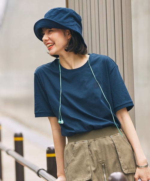 AIGLE(エーグル)の「UVカット コットンバケットハット(ハット・レディース・ベージュ/ダークブルー・M/L)」の13枚目の写真